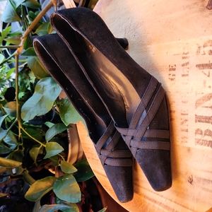 5M Black Suede Stuart Weitzman Pointed-Toe Stiletto Heels